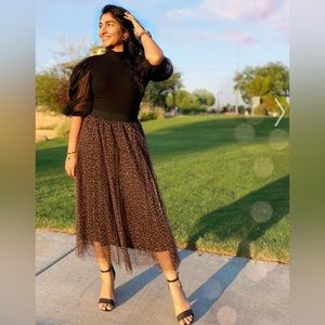 LEOPARD PRINTED DOUBLE-LAYERED MESH TULLE PLEATED SKIRT- Chicwish